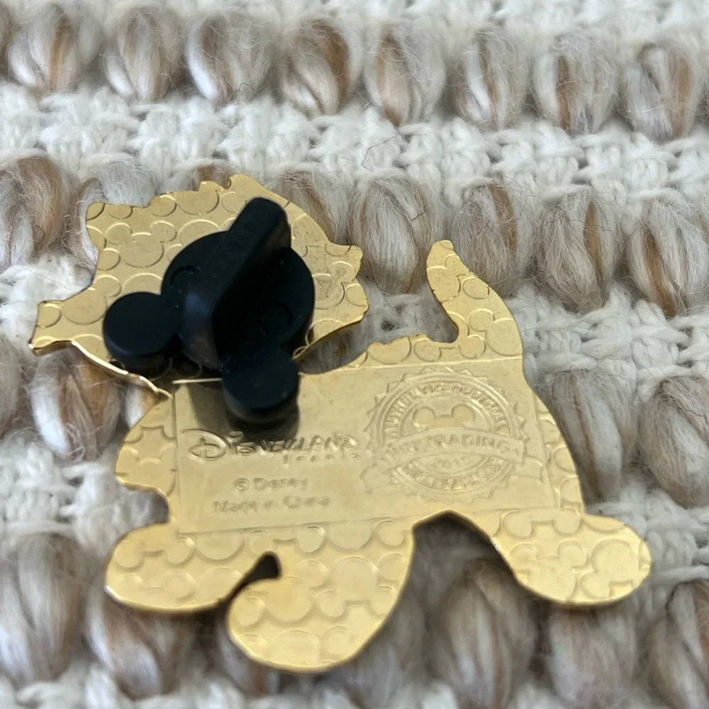 Sold - Picture 4 of 6